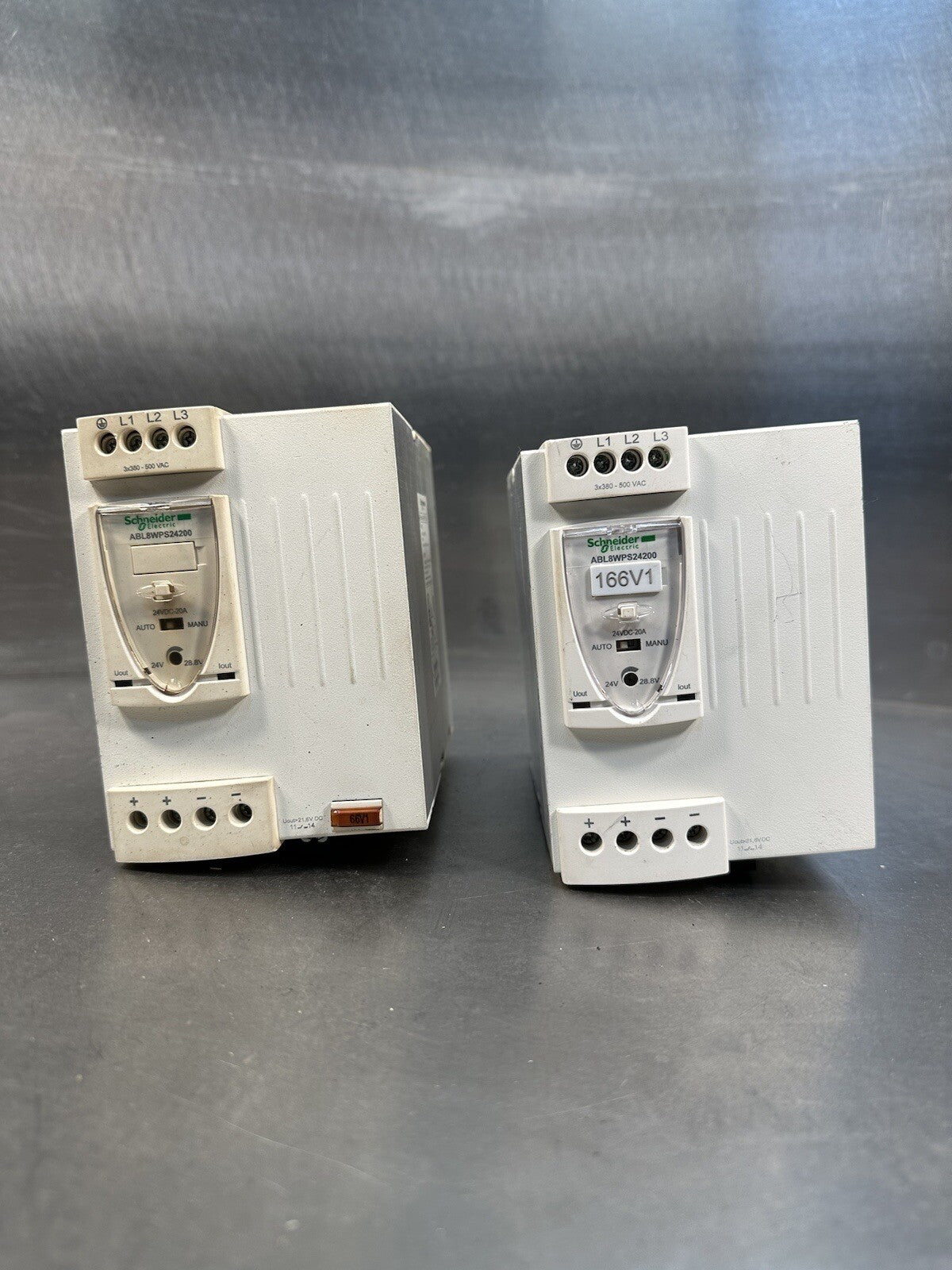 Schneider ABL8 WPS24200 Power Supply In 3x380VAC Out 24V/20A            (BIN445)