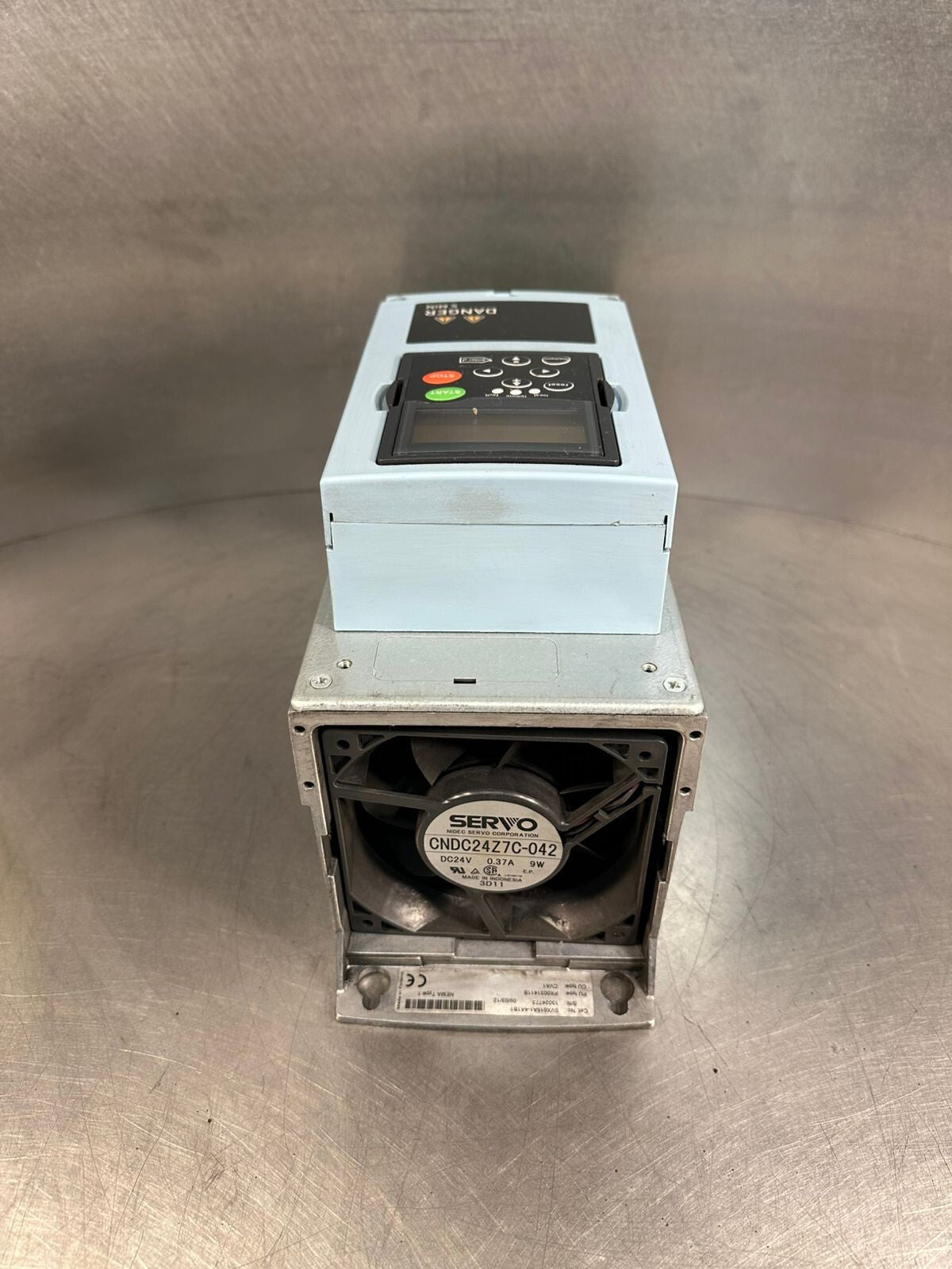 Eaton SVX015A2-4A1B1 Nema Type 12                                    (5.6.2)