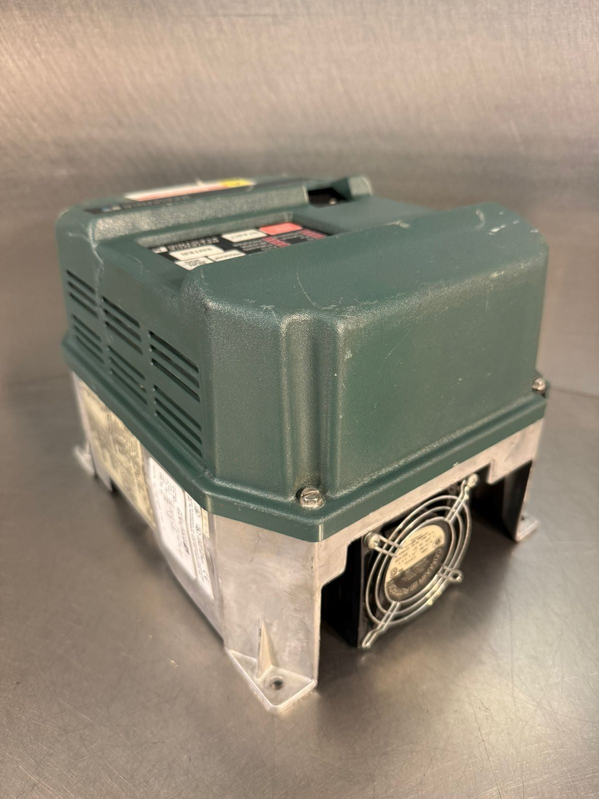 Reliance Electric GV3000 3 HP/2.2kw M/N 3V4151                     (9.4.4)