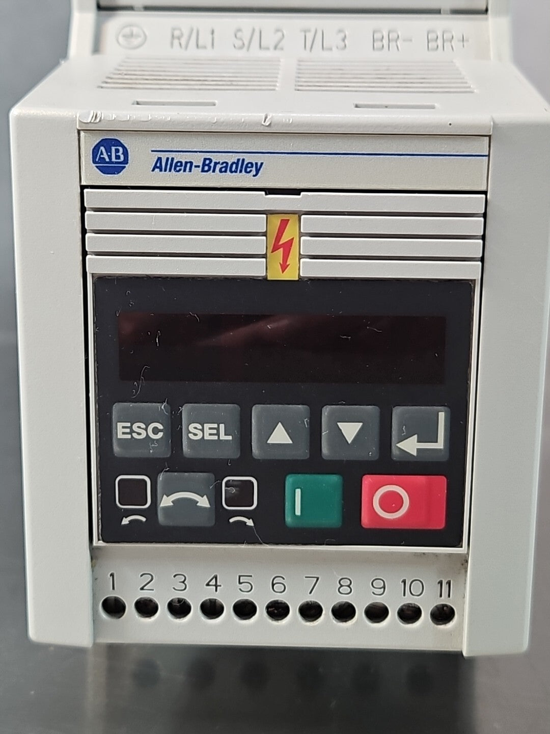 Allen Bradley 160-BA04NSF1P1 Ser C Variable Speed Drive       (BIN344)