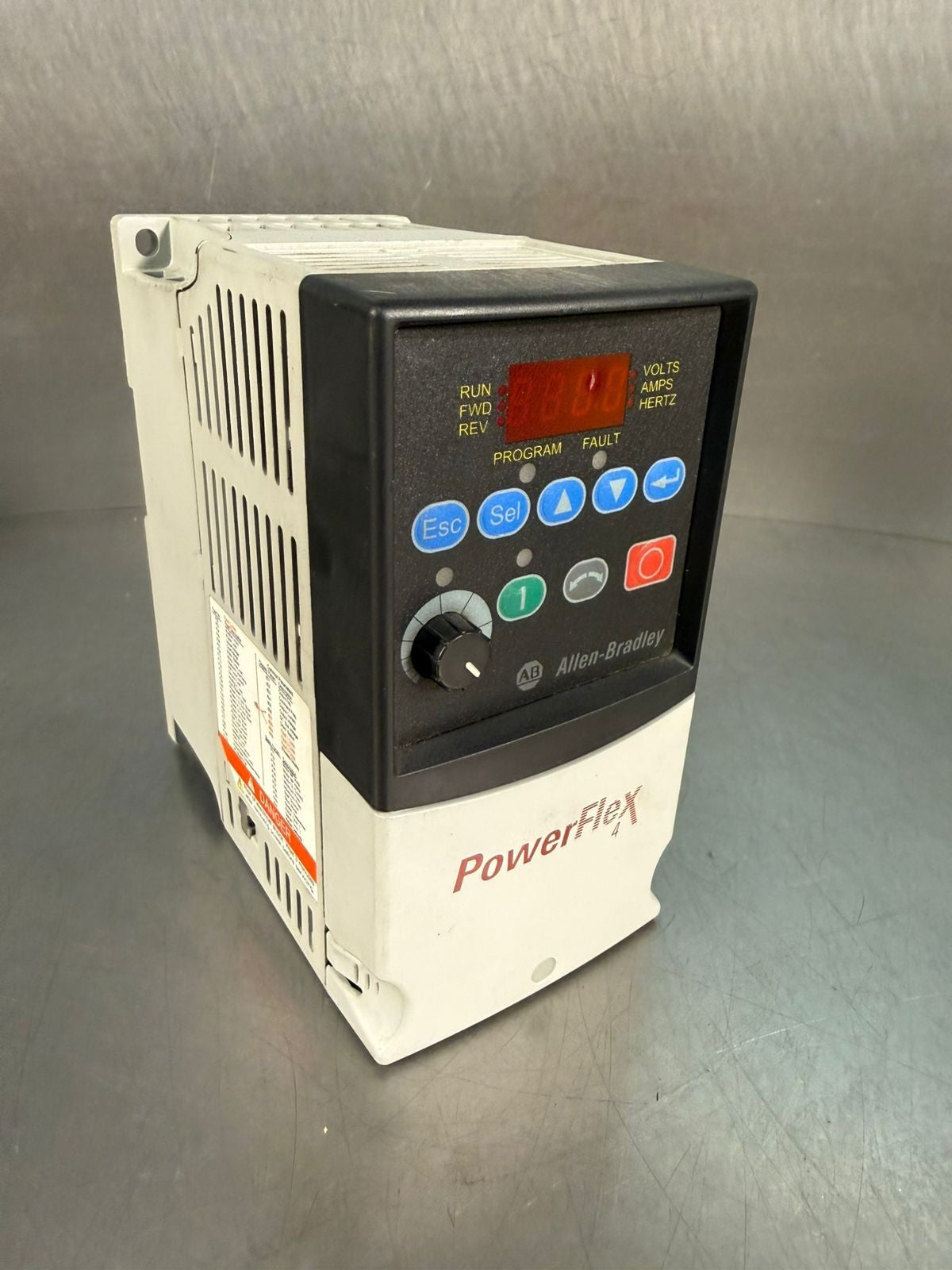 Allen Bradley 22A-D4P0N104/A PowerFlex 4, 1.5 W 2HP                (8.6.3)