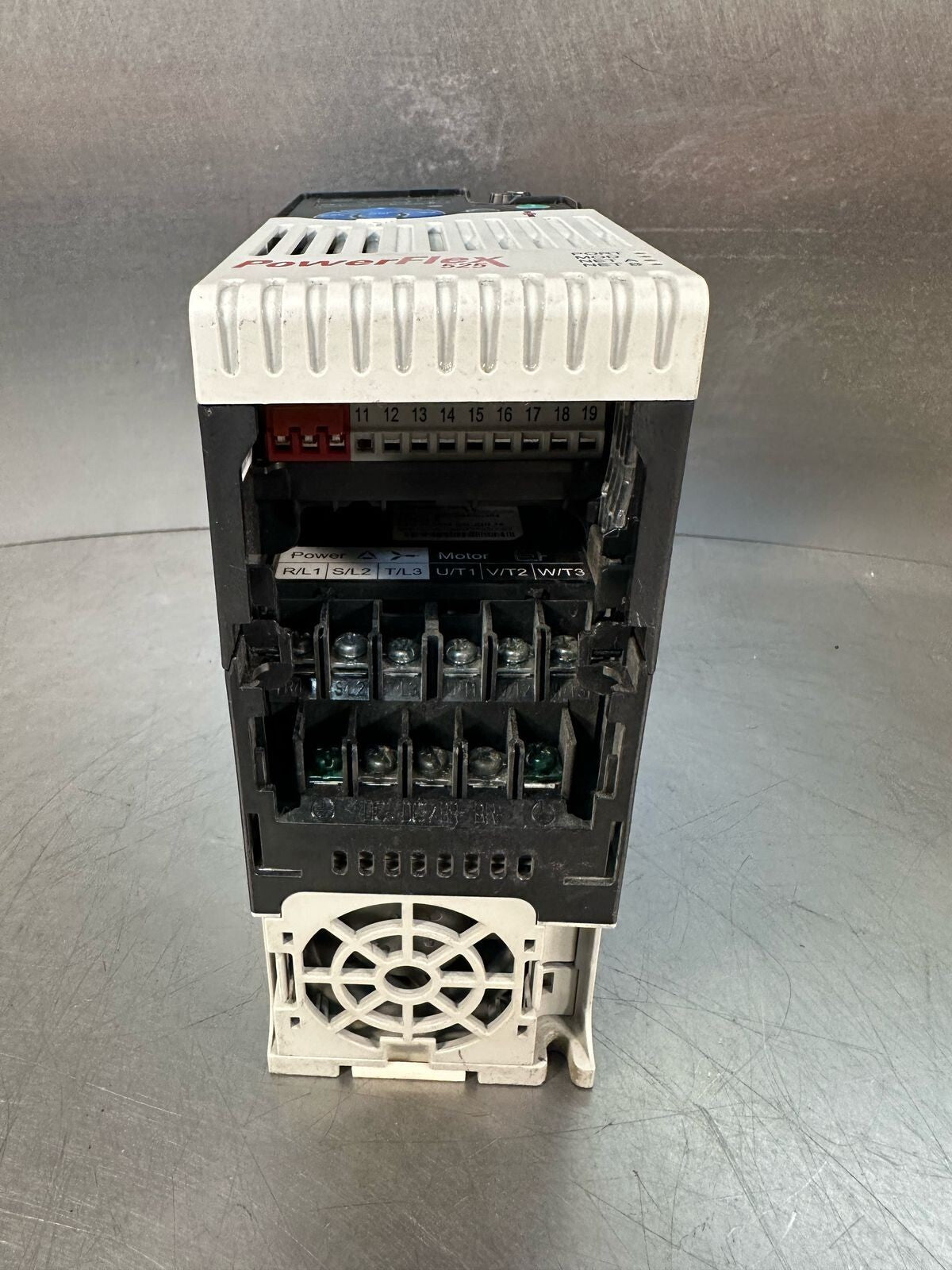 Allen Bradley 25C-D6P0N104 POWERFLEX  2.2kW / 3.0HP             (7.4.4)