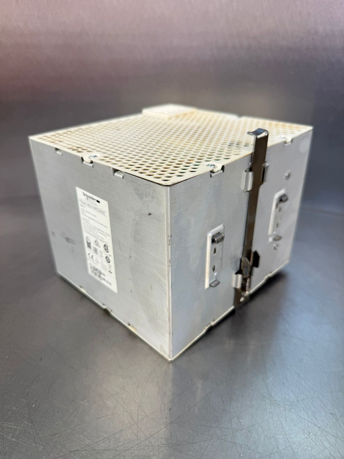 Schneider Electric ABL8WPS24400 / ABL8-WPS24400 24VDC 40A        (8.4.7)