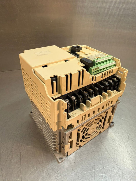 Magnetek MVB009 Ac Drive 5HP 400V 3PH                     (4.6.1)