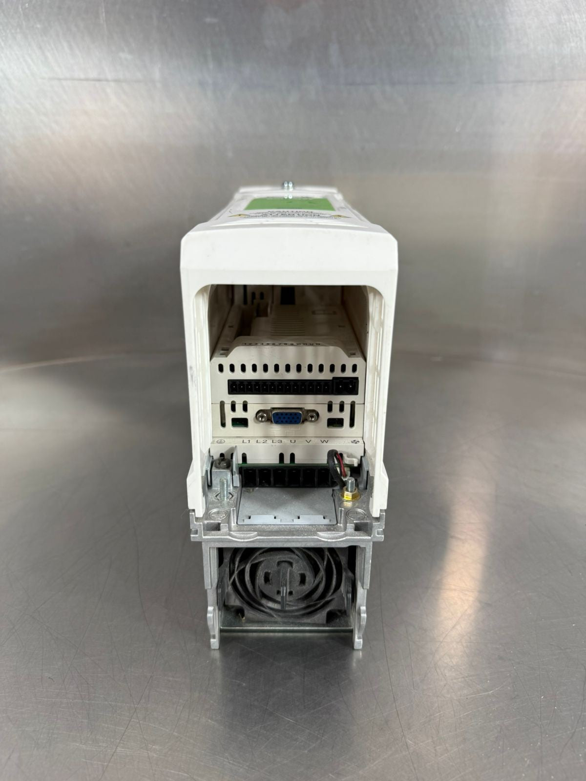 Control  techniques Unidrive M702-034-00100-A AC Drive 5.0/7.5 Hp  (3.6.2)