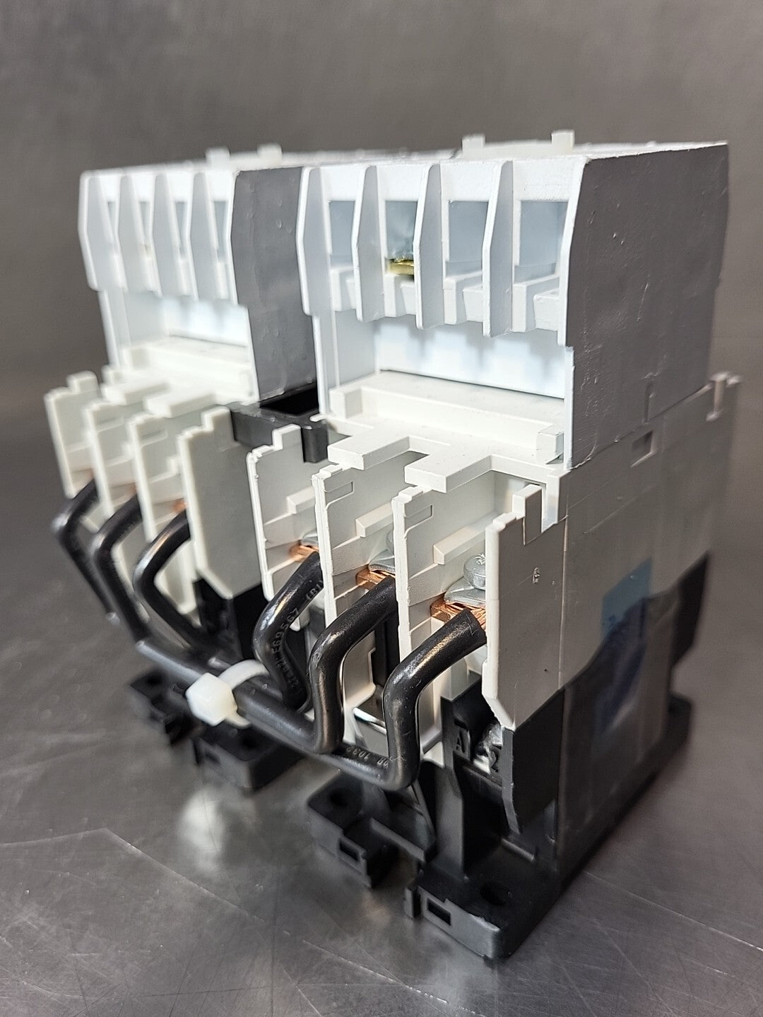 EATON C320KGT8 T3823 (BIN354)