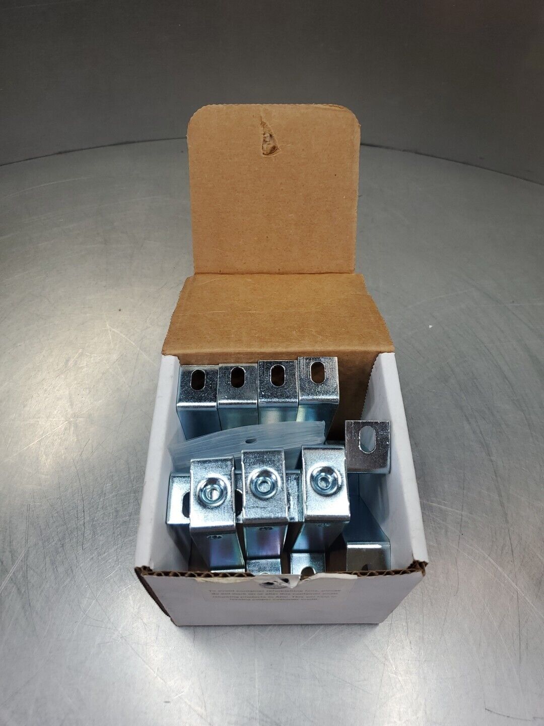 IBOCO DN-SSB90-10 Support Bracket, Din Rail Screw, Lot of 8.               5E-30
