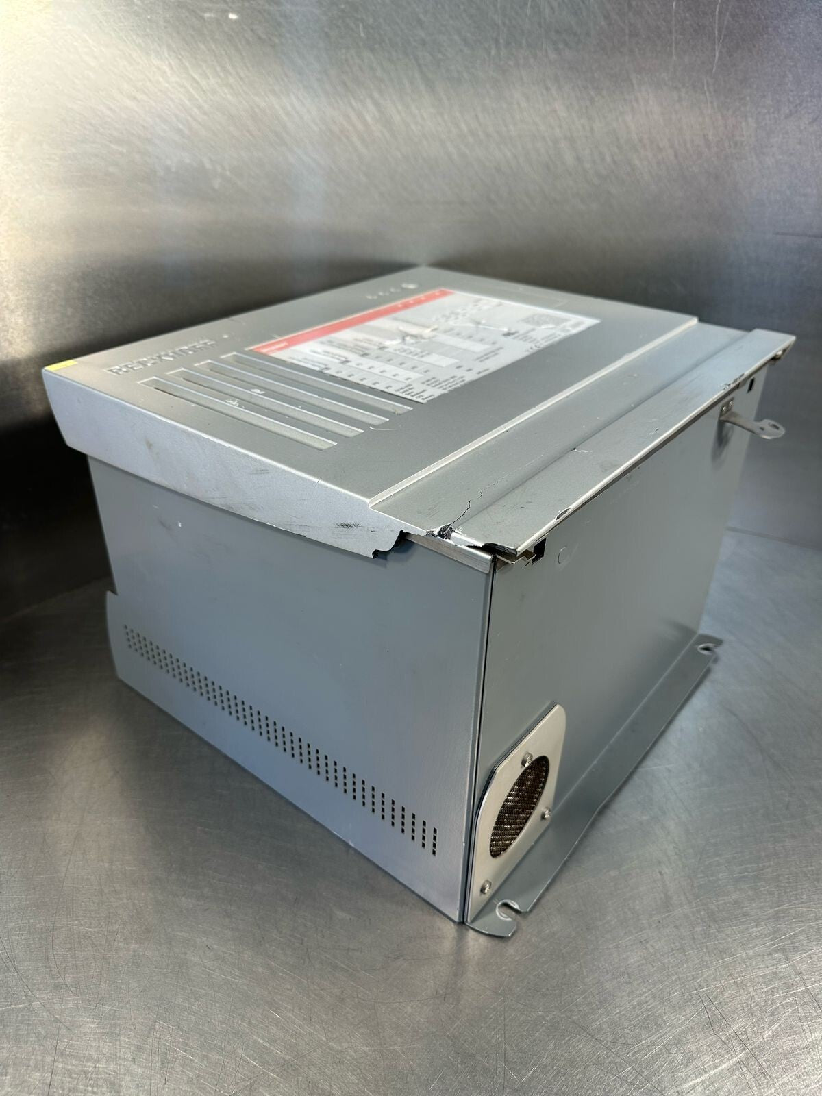 Beckhoff C6140-1033 INDUSTRIAL PC CONTROL CABINET                    (8.4.1)