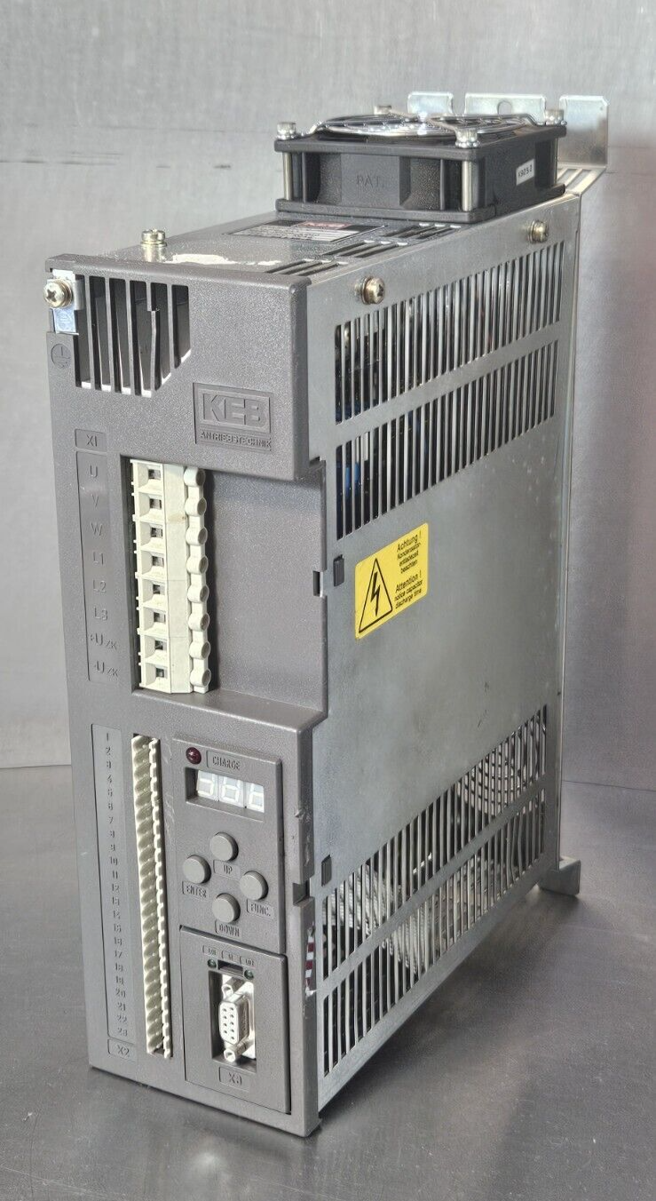 Keb Combivert 11.F0.R11 (93150457/079008) Drive                         (BIN554)