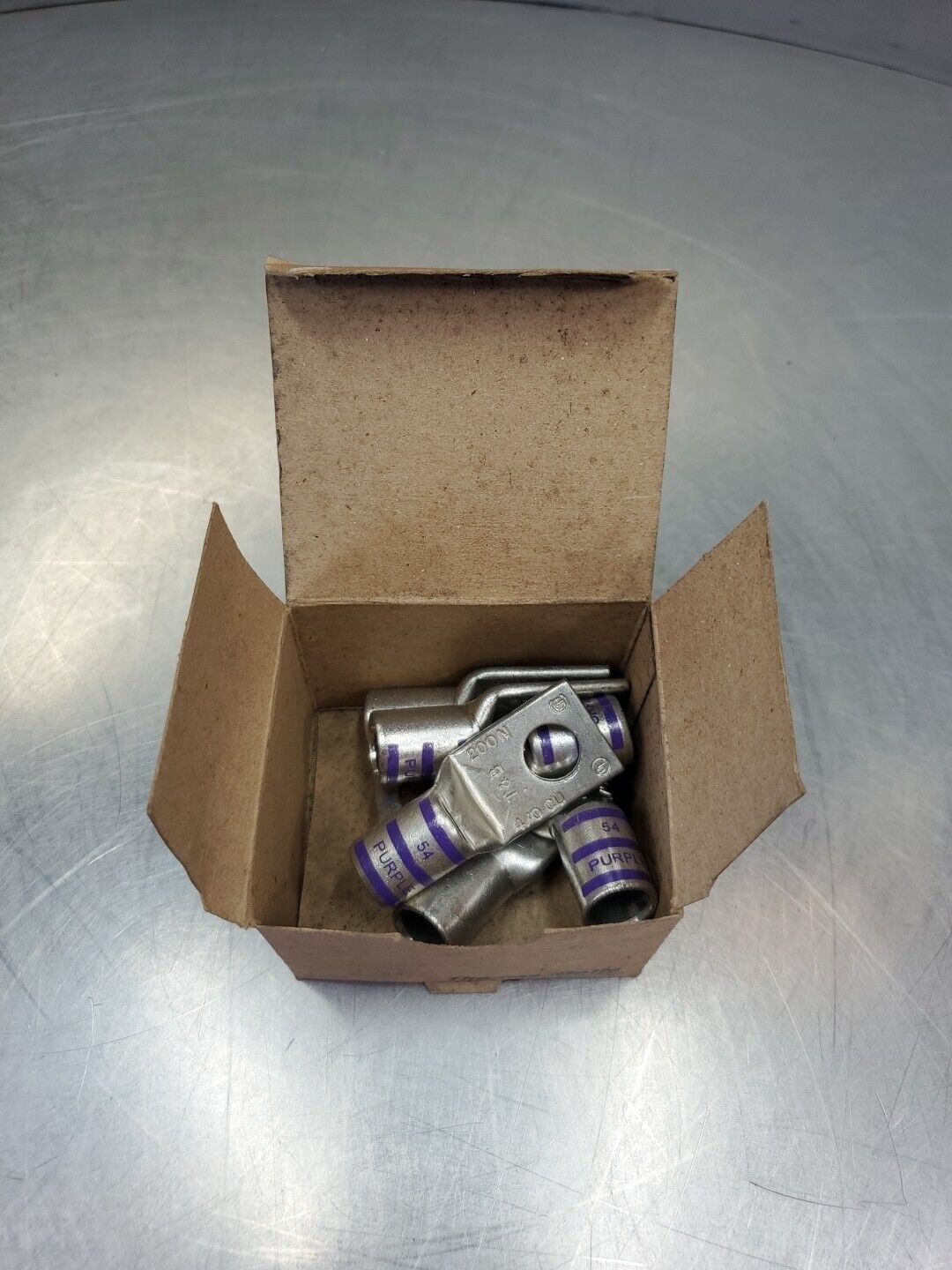 THOMAS & BETTS 3LL80 Comp. Connector, Purple, 1/2" Bolt Hole, Lot of 6.    4C-38