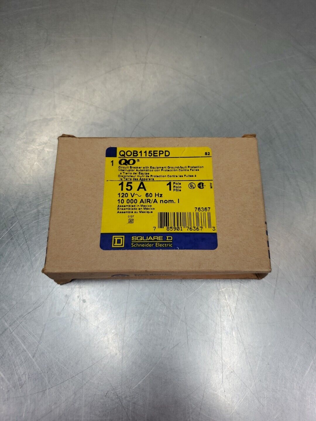 SQUARE D QOB115EPD 1P 15AMP 120V  CIRCUIT BREAKER.                         4B-38