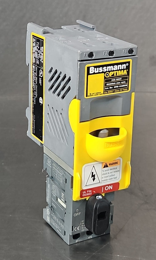 Bussmann OPM-1038RSW Fuse Block - Class CC - 30A - 3 Pole     (BIN3.4.4)