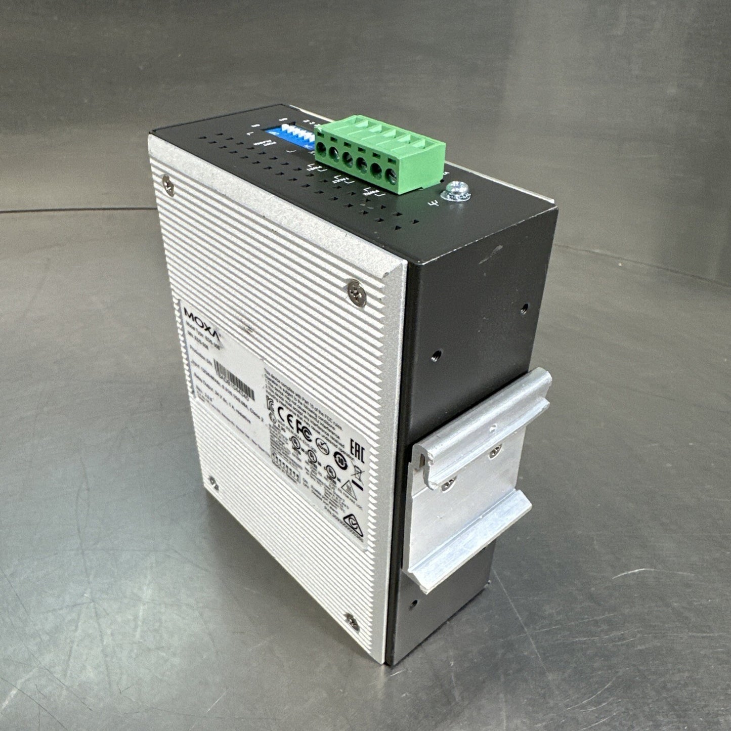 MOXA EDS-308 Ethernet Switch Input Module Connector PLC       (BIN-7.1.2)