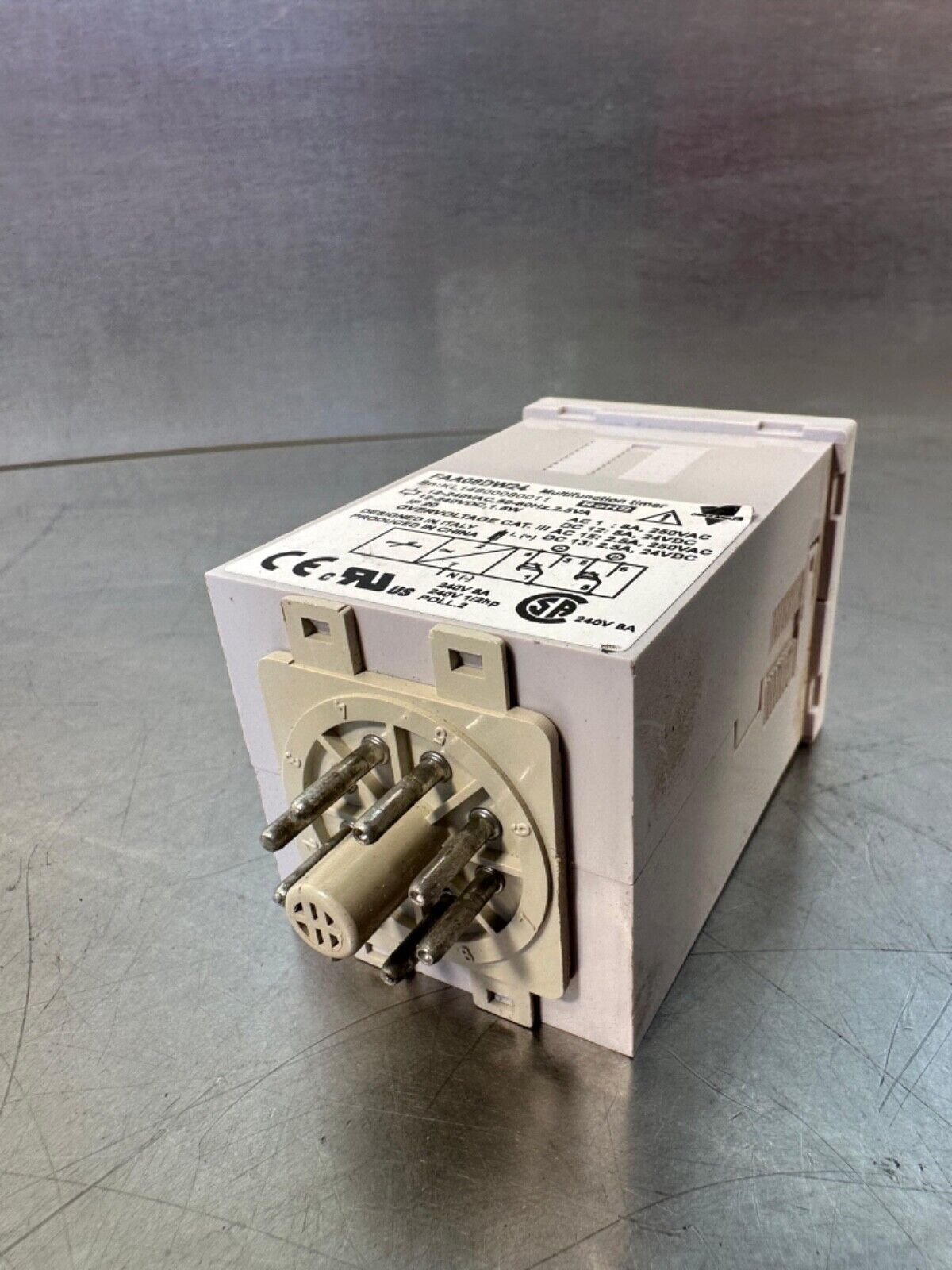 Carlo Gavazzi Multifunction Timer-FAA08DW24 (4C-26)