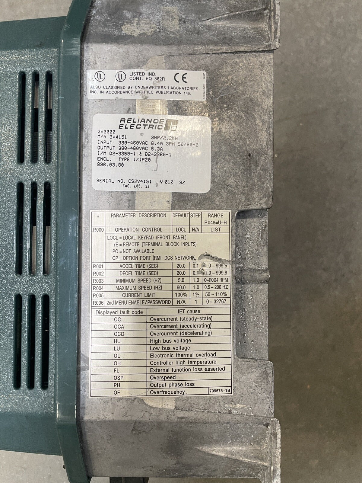 Reliance Electric GV3000  3 HP/2.2kw M/N 3V4151 Vector Inverter 380 VAC  @1A