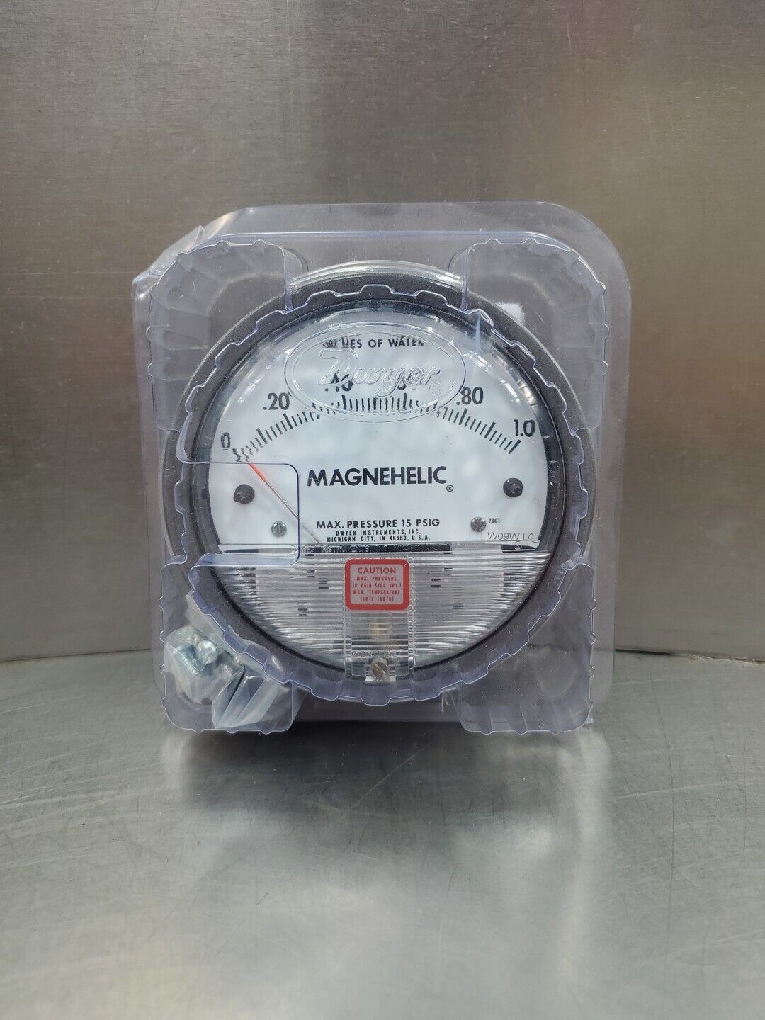 Dwyer Magnehelic W09W LC Pressure Guage, 0-1.0 INCHES OF WATER.            6B-11
