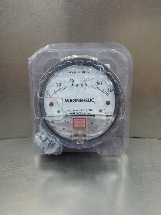 Dwyer Magnehelic W09W LC Pressure Guage, 0-1.0 INCHES OF WATER.            6B-11