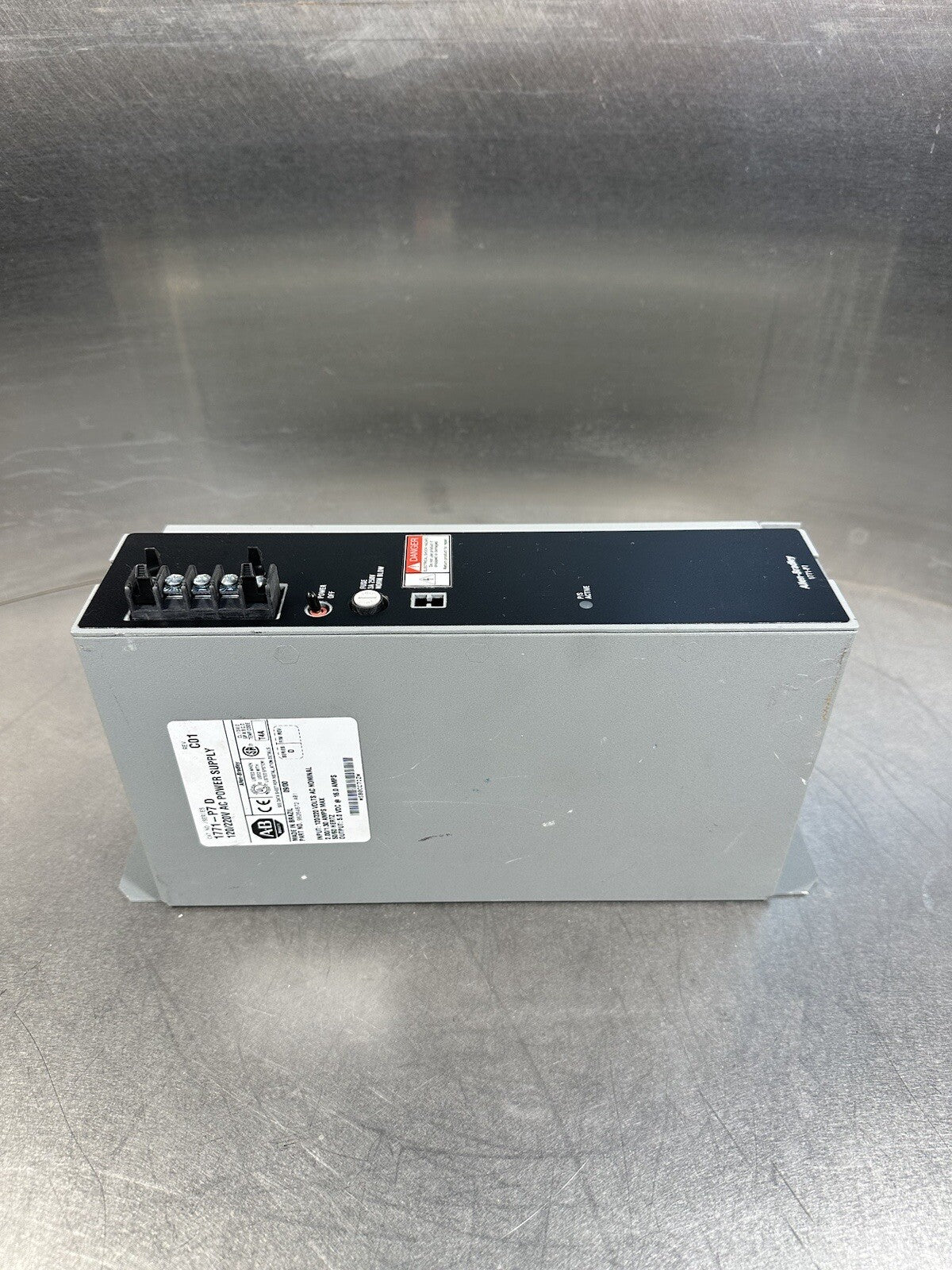 ALLEN BRADLEY 1771-P7 SER-D REV-C01 120/220VAC POWER SUPPLY (BIN-1.2.2)