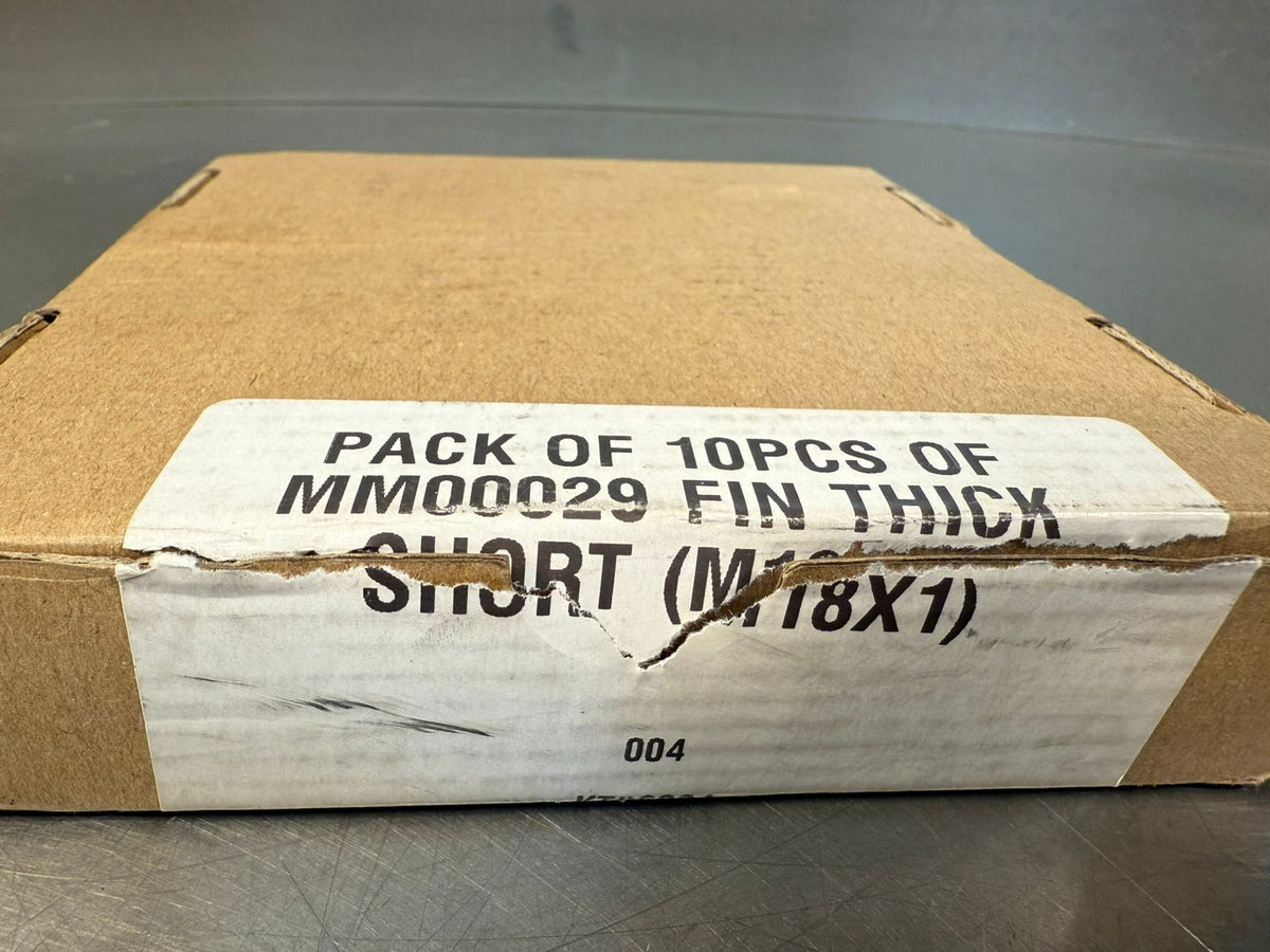 Kt00004 2.6lib. Pack of 10 Pcs of MM00029 Fin Thick Short M18X1    (7.2.2)