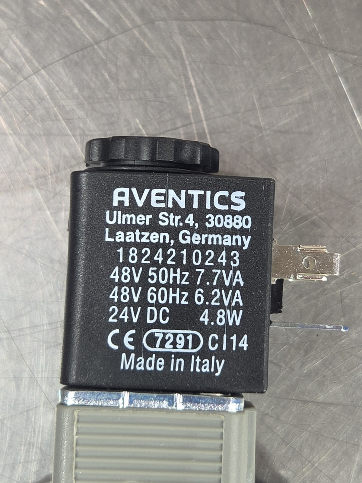 47773613