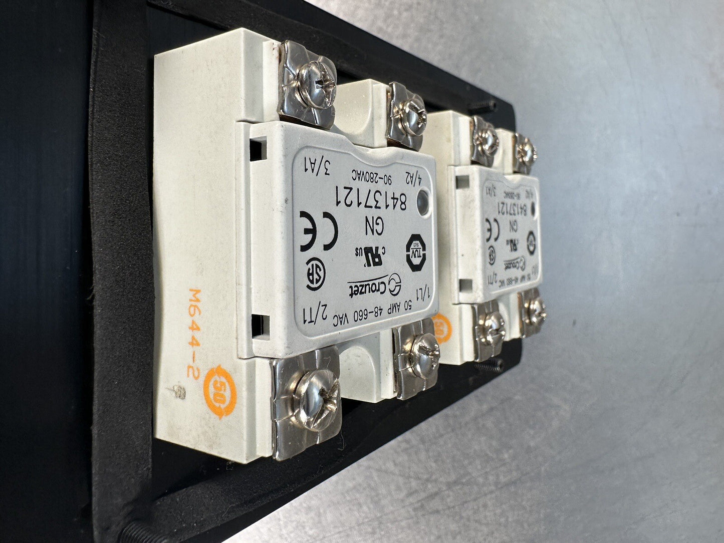 Crouzet - GN 84137121 -  Solid State Relays - 90-280VAC Lot of 2  - (BIN-1.5.1)