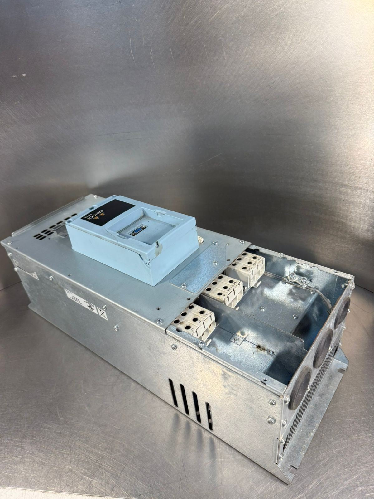 Eaton Cutler-Hammer SVX9000 Series /PX0105411N                     (7.6.4)