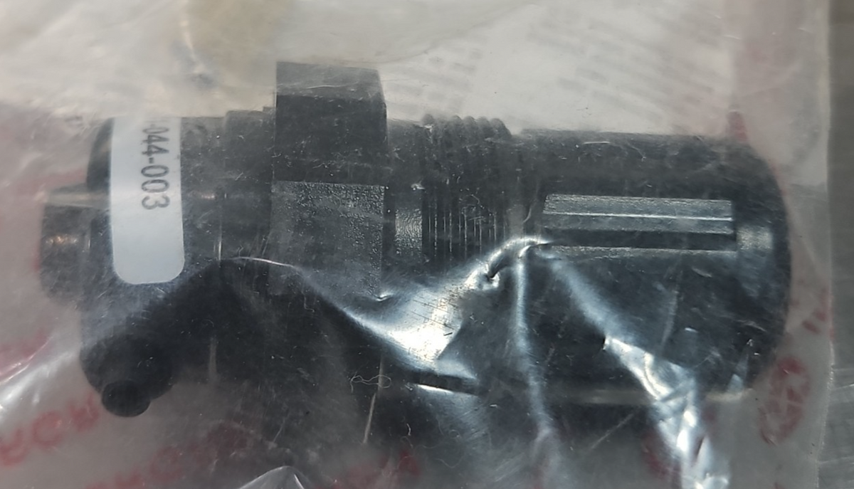 47800933