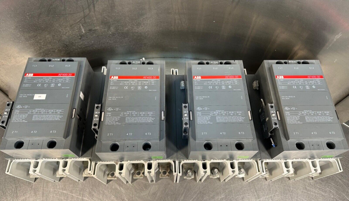 ABB AF400-30.  Contactor           (4A-31)