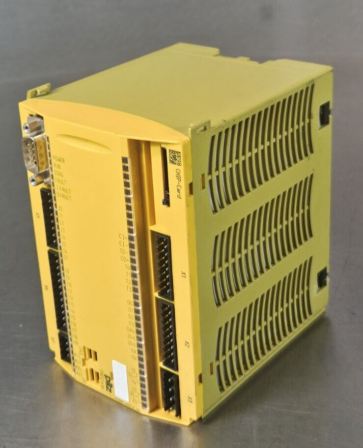 Pilz PN0Z M1P  Safety Relay 24VDC 773100                               (BIN745)