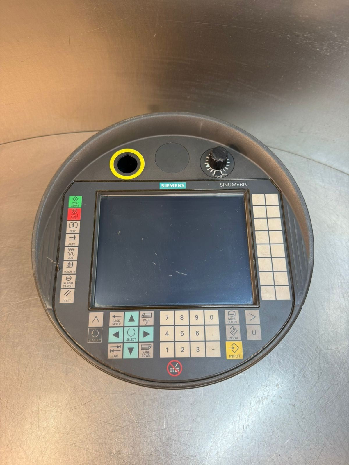 Siemens 6FC5403-0AA20-0AA1 Sinumerik Ht 8 Operator Interface       (7.6.3)