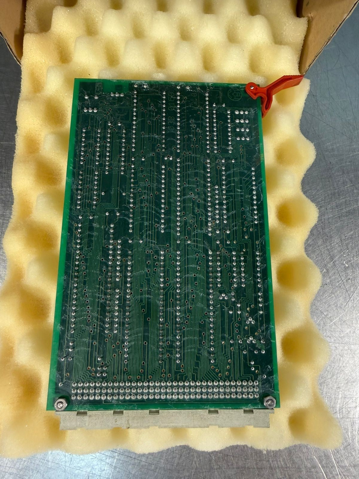 H. Kemper Board  WNE 32/492e 1052104/1  100-096-033 WH1 04800436  (12.5.4)