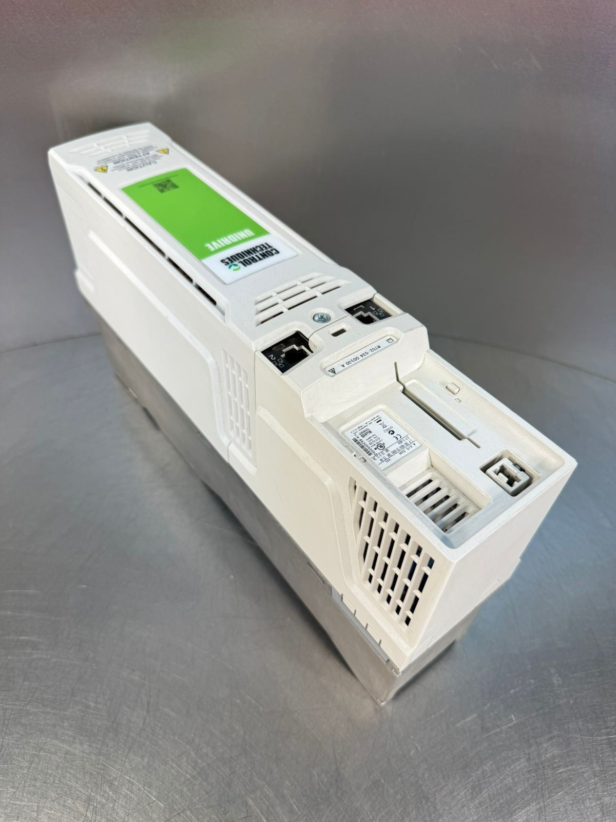 Control Techniques Unidrive M702-034-00100-A 4.0/5.5kw (8.4.6)