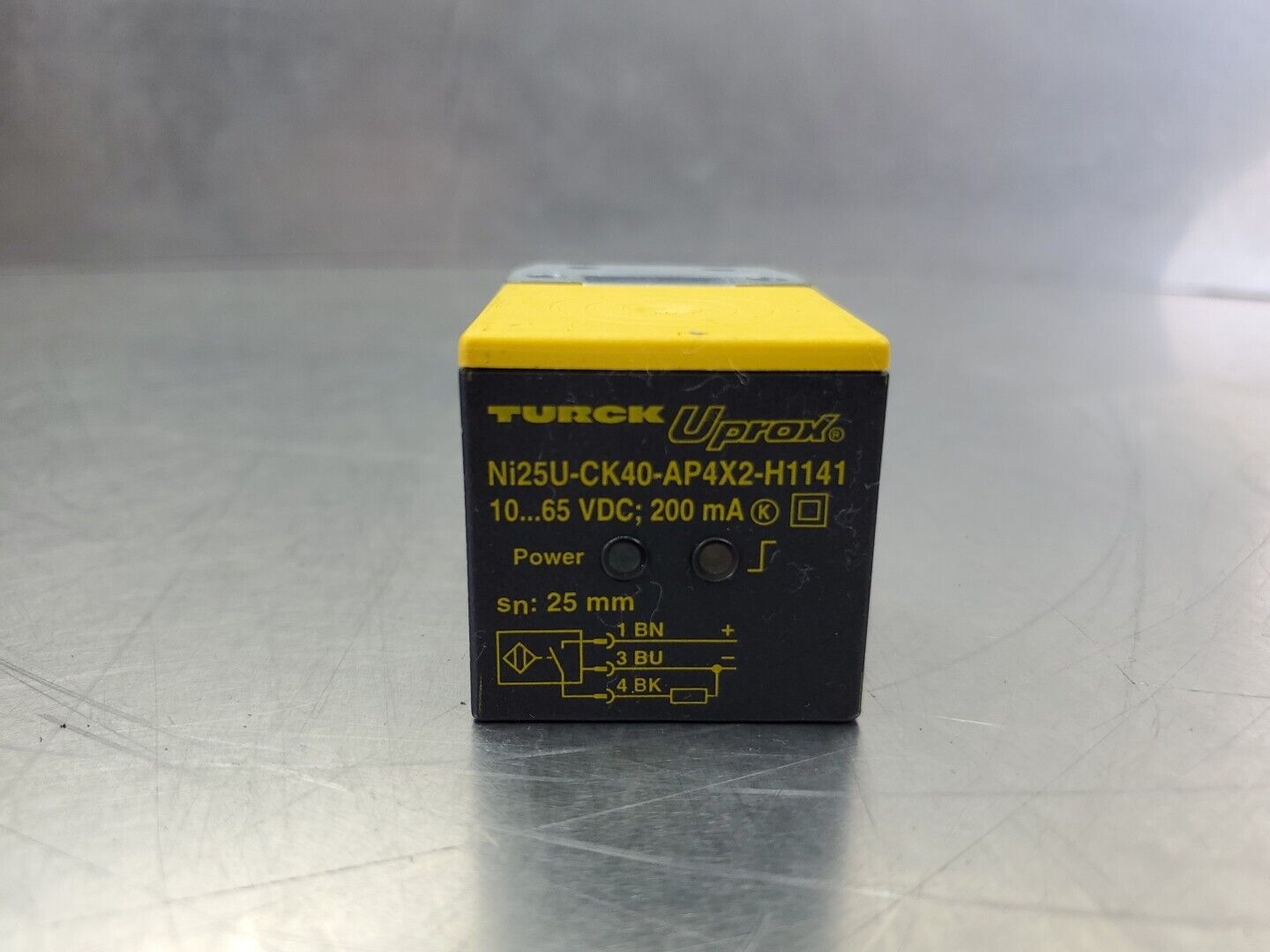 TURCK Ni25U-CK40-AP4X2-H1141 10-65VDC Proximity Module.                       5D