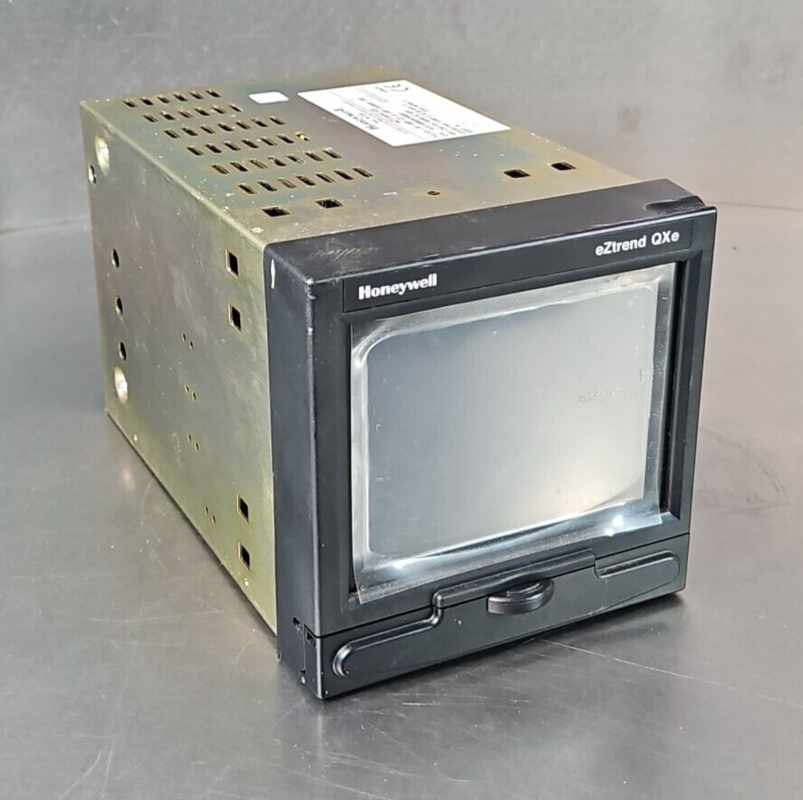 Honeywell TVEZQX-30-000-22-0-000-000300-000 Chart Recorder (BIN2.2.2)