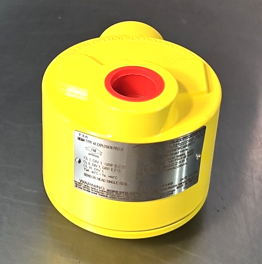 FCI FLT3S-1B2A4FWC4B03B11 Fluid Components Flow Switch                    Loc6D9