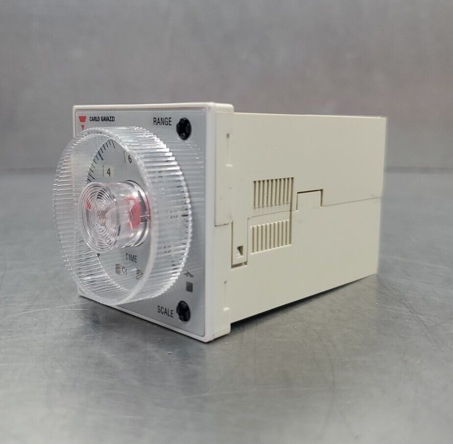 Carlo Gavazzi FAA08DW24 Multifunction Timer, 12-240VAC/DC. 5E-30 ...