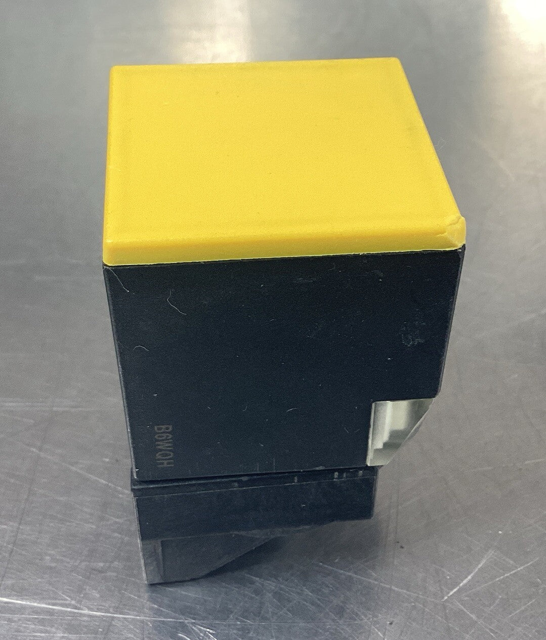 47370894