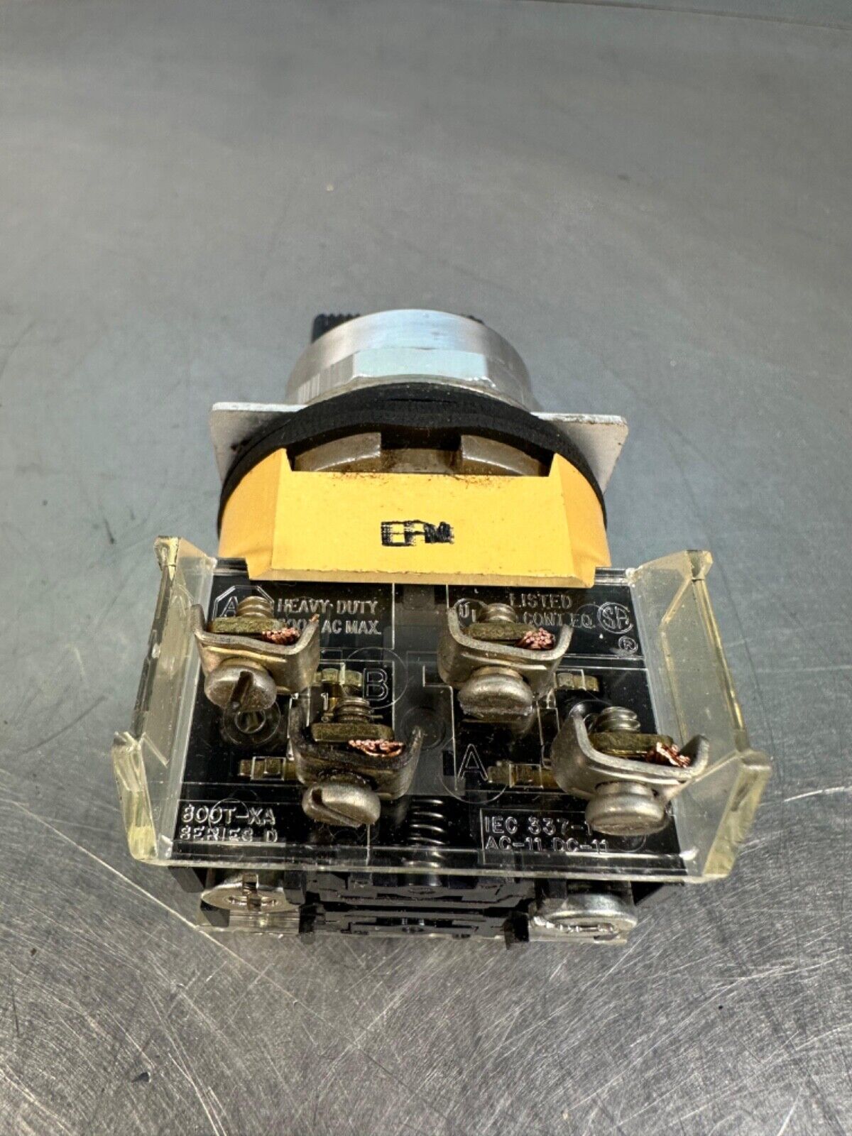 Allen Bradley 800T-J2KE7 Ser. N Seletor Switch 3 Position 800t-Xa/D(4C-39)