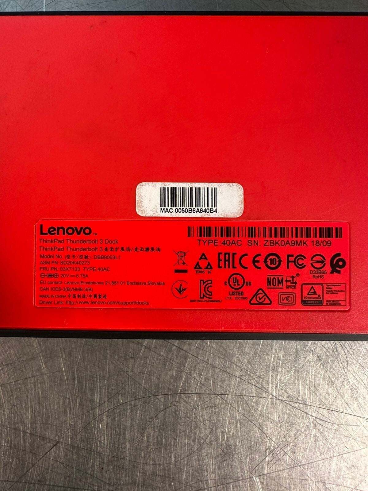 Lenovo ThinkPad Thunderbolt 3 Docking DBB9003L1                     (2.1.3)