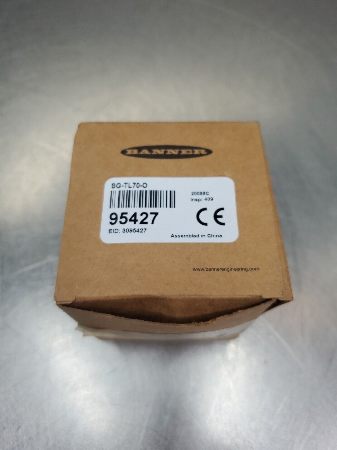 BANNER SG-TL70-O 12-30VDC 420mA Max Orange Light.                          5E-30