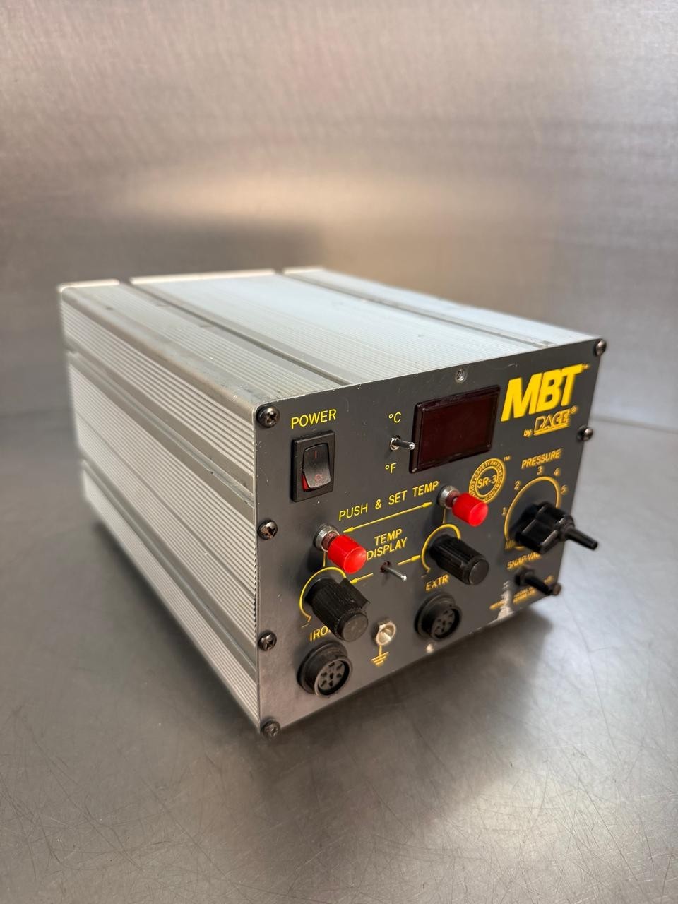 Pace MBT-210 Soldering  115V ~ 60/50hz 125W 7008-0166              (8.3.6)