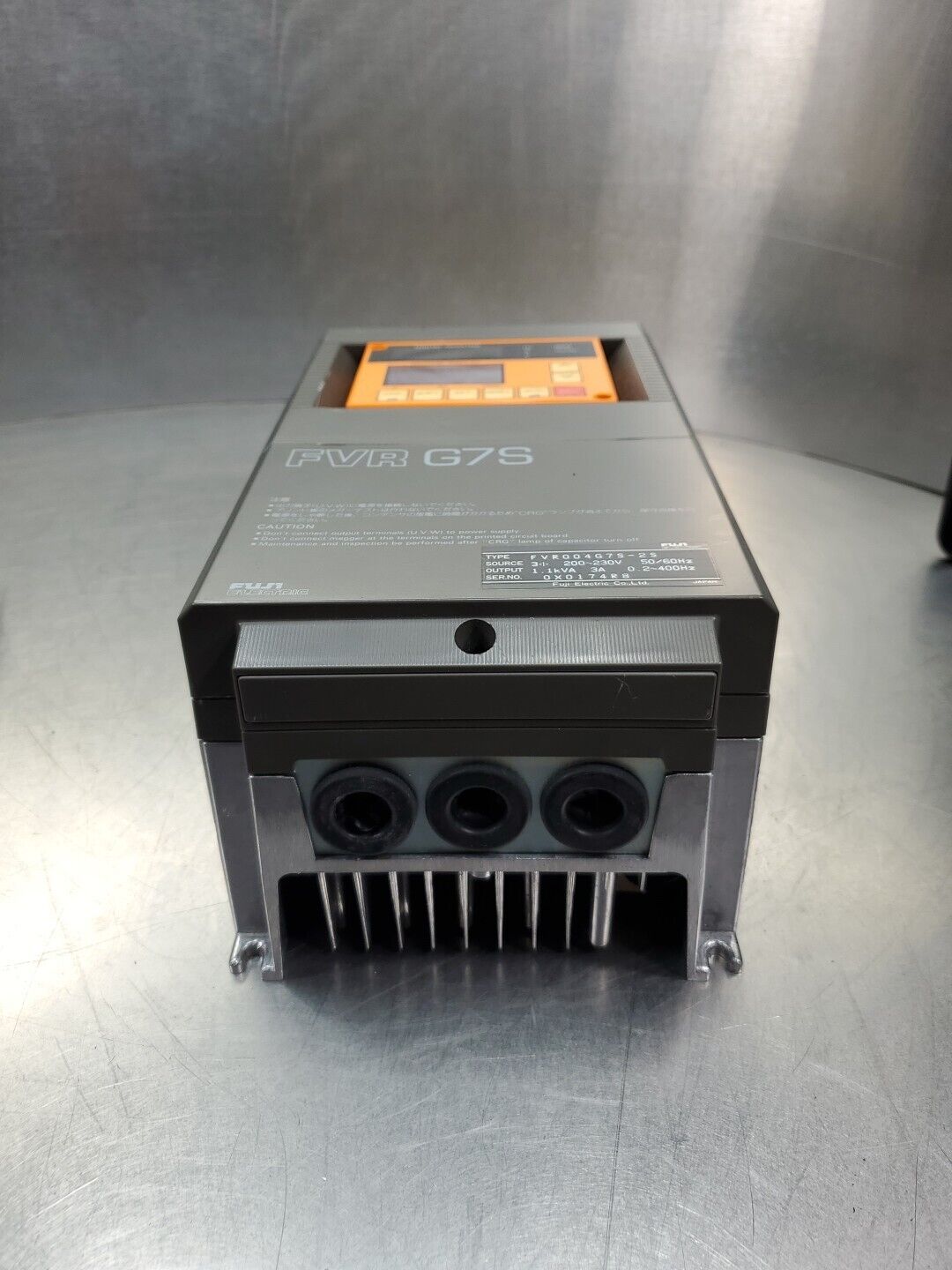 Fuji Electric FVR004G7S-2S 200~230V 3A Drive.                                 1E