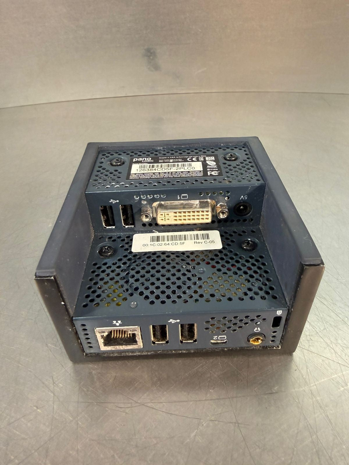 Pano Logic Power Supply 9VDC 2Amax 00:1C:02:64:CD:5F Ver. C-05     (7.4.4)