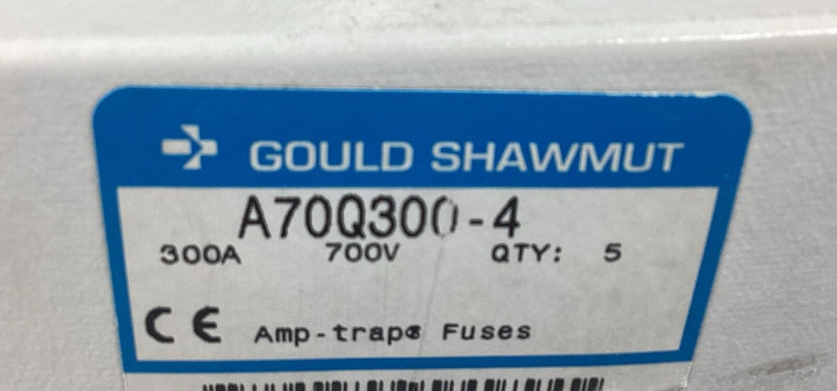 GOULD SHAWMUT  A70Q300-4  FUSE 300 AMPS 700VAC AMP TRAP      4C-34