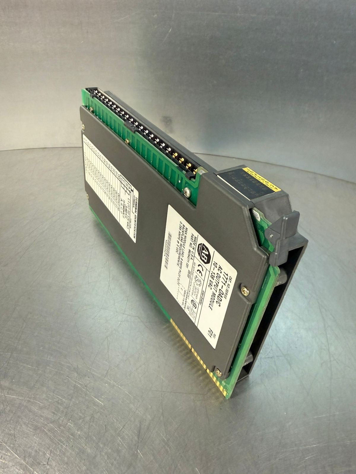 Allen Bradley 1771-0AD /C Ac Output Module 10-138 Vac Rev F01      (7.3.5)