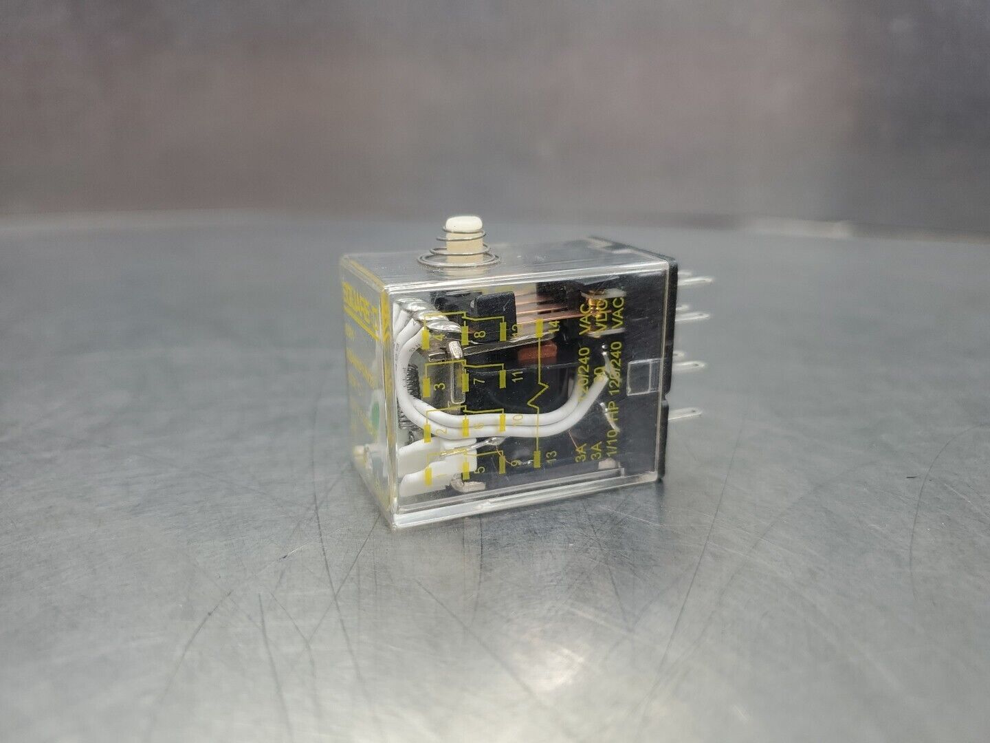SQUARE D RS4M1P14V20 Ser C Relay, 120V, 50/60HZ.                           4D-29