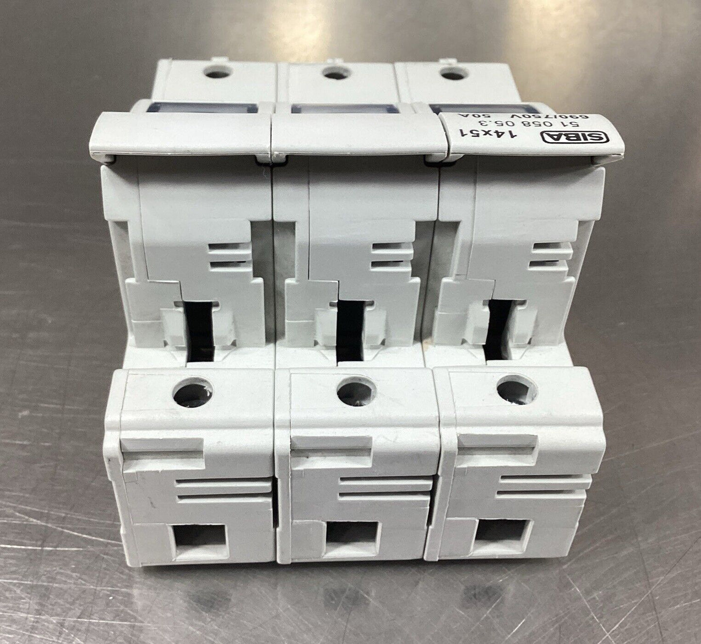 SIBA  51-058 05.3  50 AMP FUSE HOLDER 690/750V       4C-28