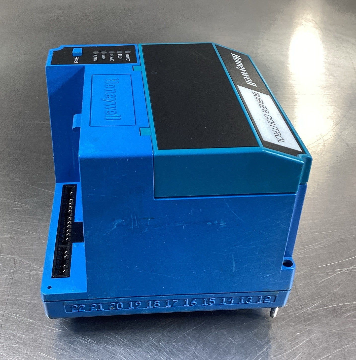 47719913