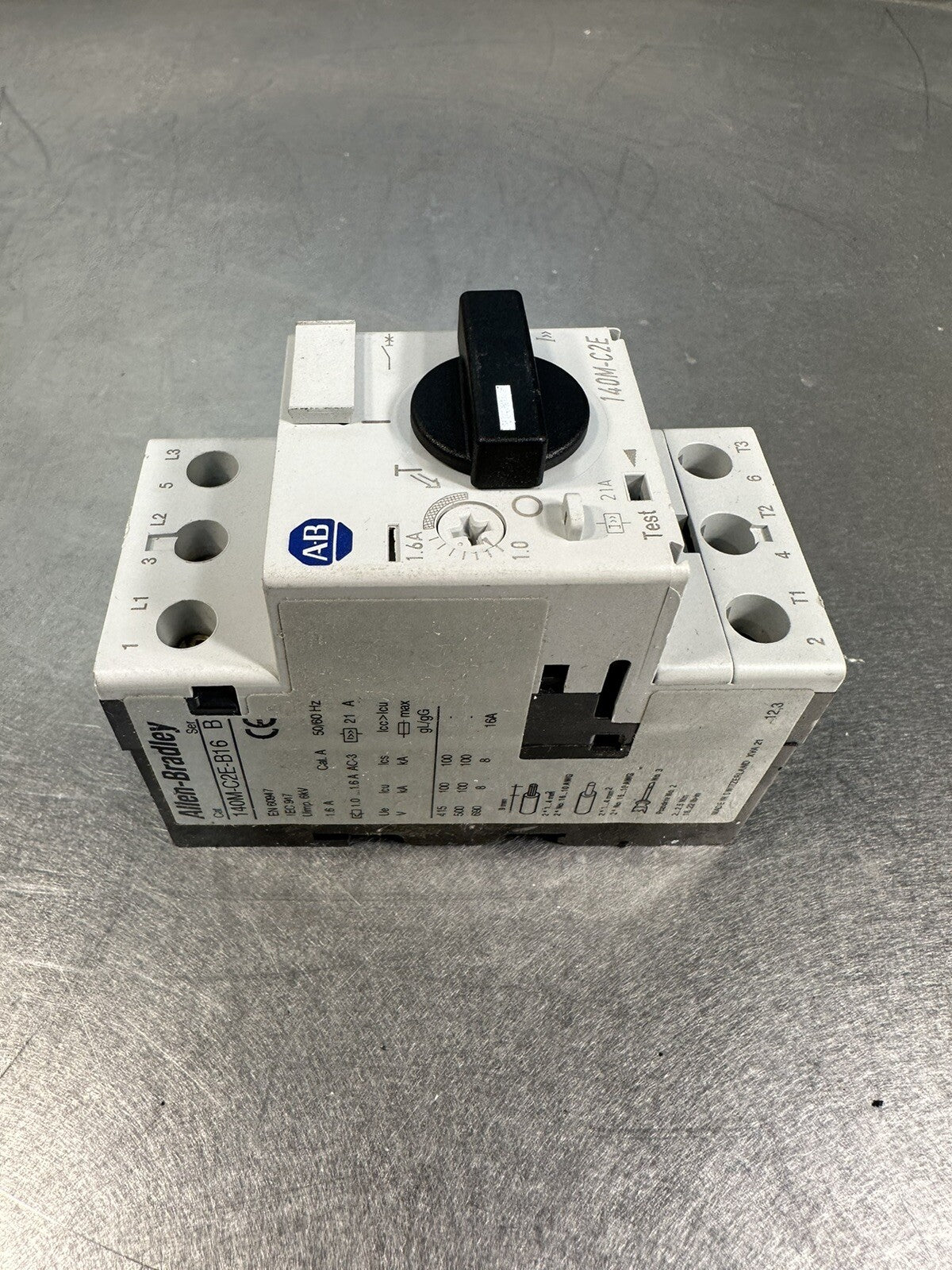 ALLEN BRADLEY 140M-C2E-B16 SERIES B CIRCUIT BREAKER (BIN-1.1)
