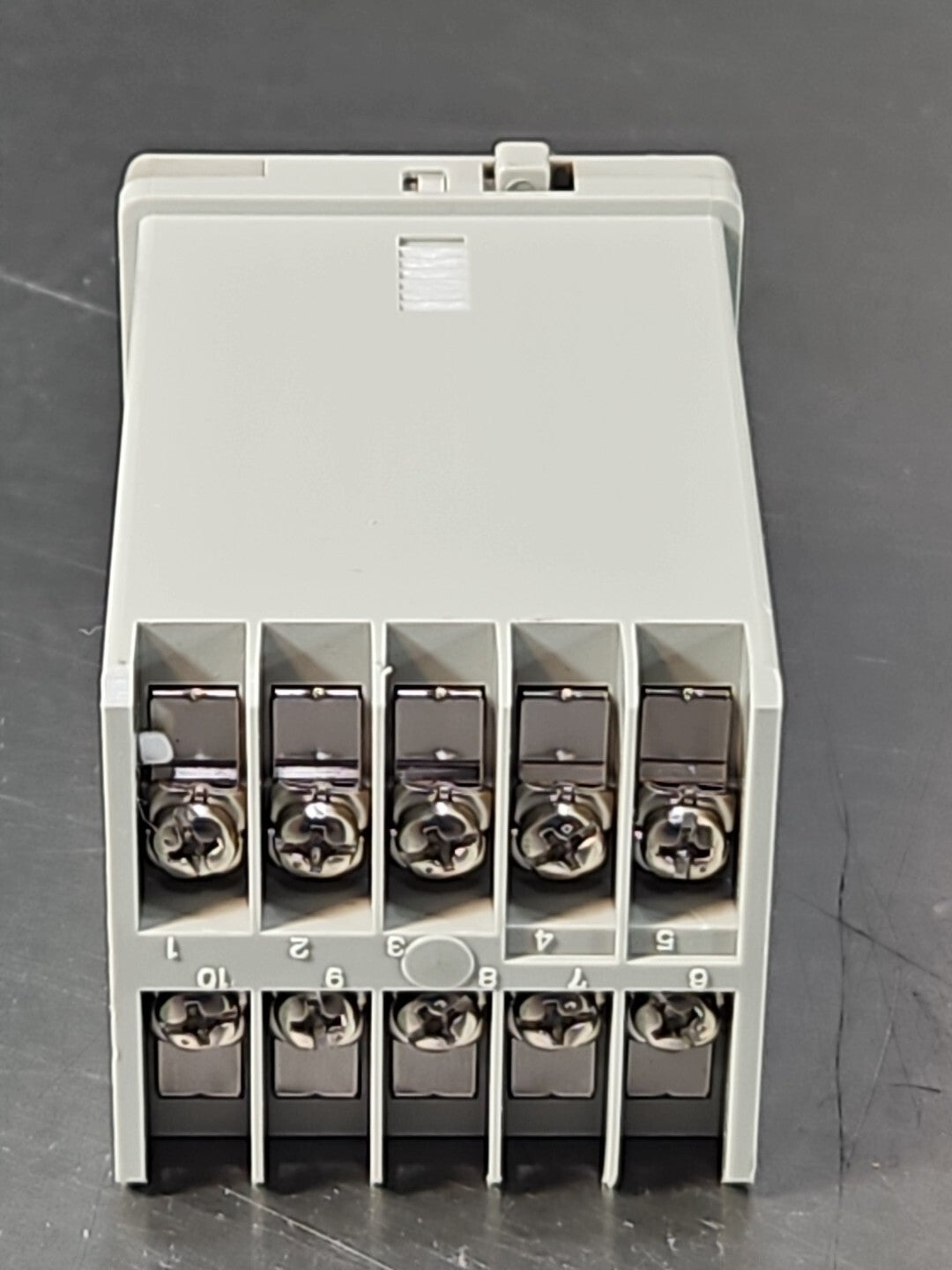 Keyence RC-14 RC14 Digital Electronic Counter Controller                (BIN313)